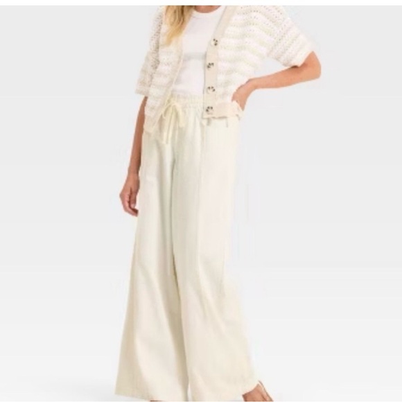 Universal Thread Pants - Universal Thread Soft Cream Wide-Leg Trousers
